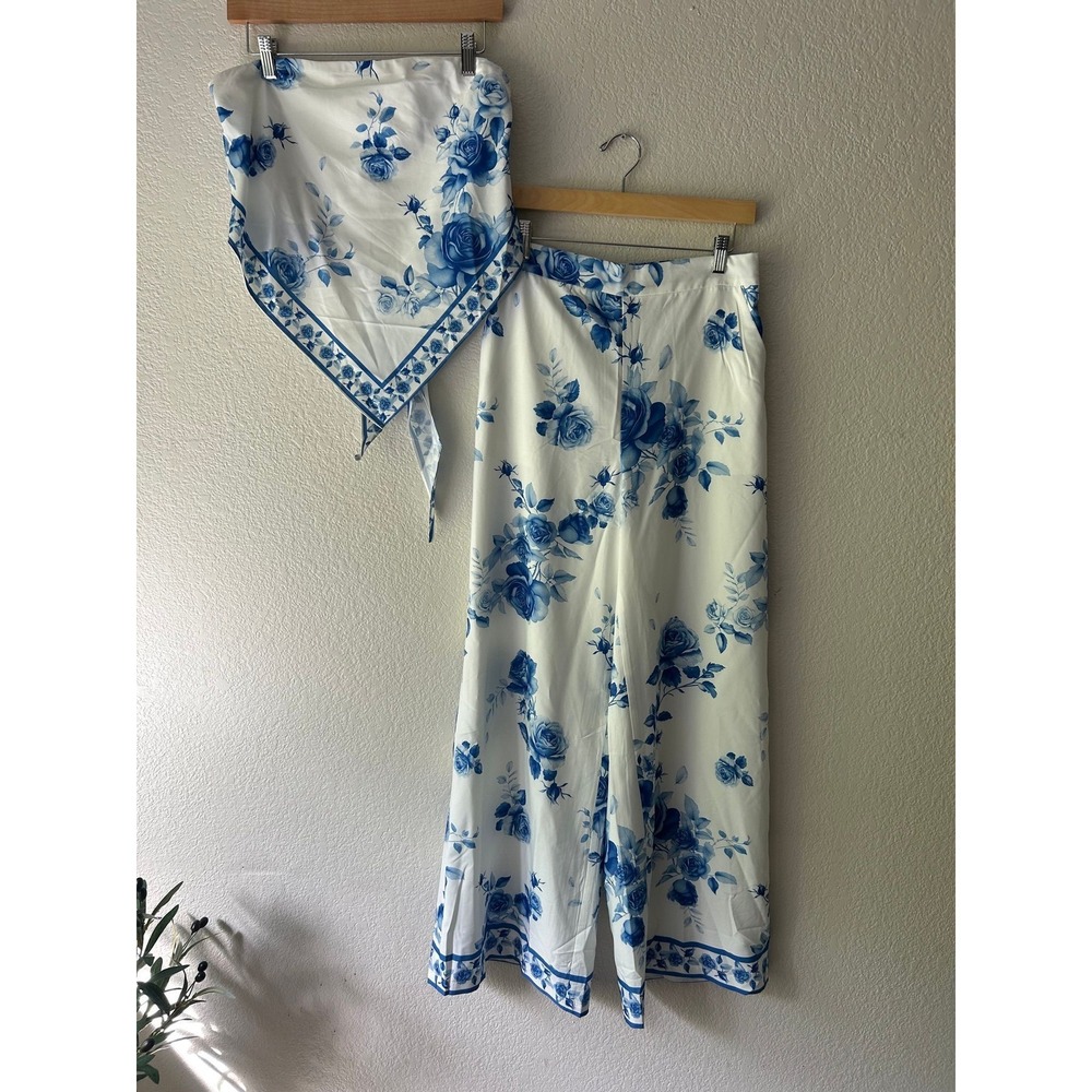 Bella‎ Mare Set | Italian for "Beautiful Sea."